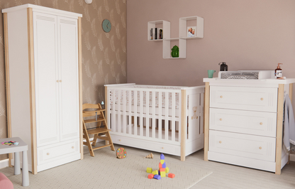 ensemble de meubles (lit, commode, armoire)